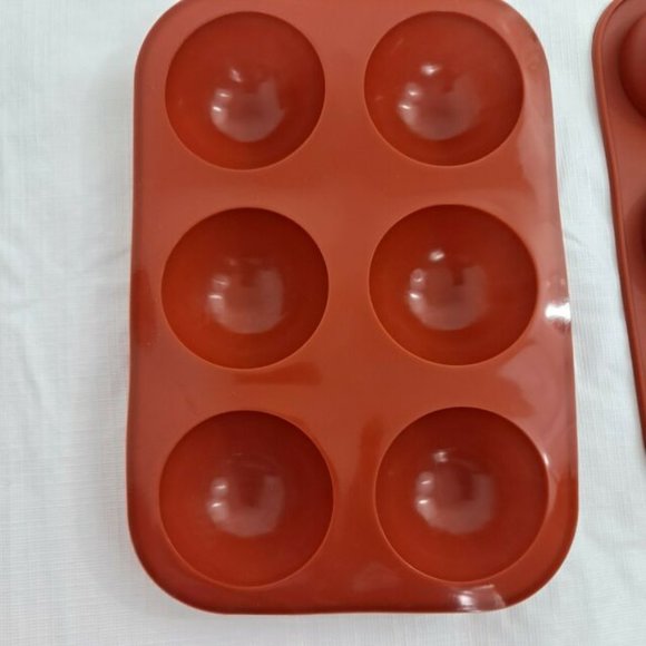Silicone Chocolate Bomb Baking Molds Semi Sphere Domes 2 Pieces 6 cavity each - Picture 1 of 5